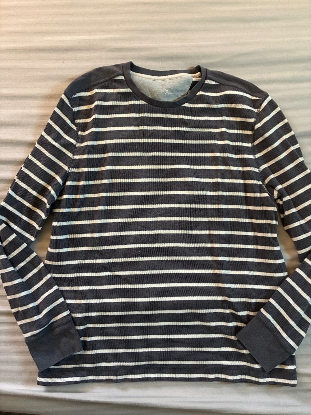 Banana Republic sweater shirt